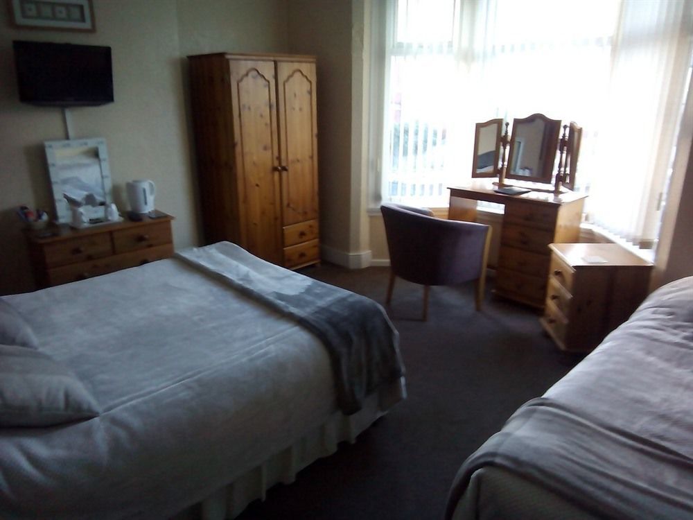 Bryn Coed Guest House Colwyn Bay Extérieur photo